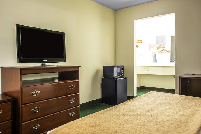 Imagen de la habitación del Hotel Atlantic Inn, Pleasantville. Foto 4