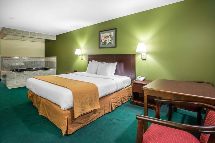 Imagen de la habitación del Hotel Atlantic Inn, Pleasantville. Foto 15