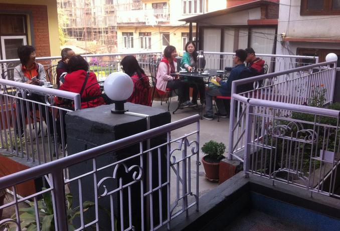 Imagen de los exteriores del Hotel Atlantic, Katmandu. Foto 10