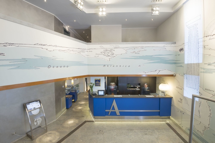 Imagen de los interiores del Hotel Atlantic, Milán. Foto 8