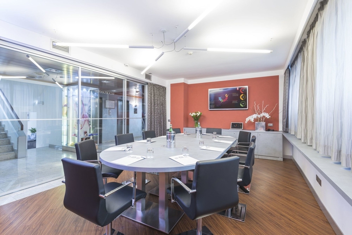 Imagen de los interiores del Hotel Atlantic, Milán. Foto 9