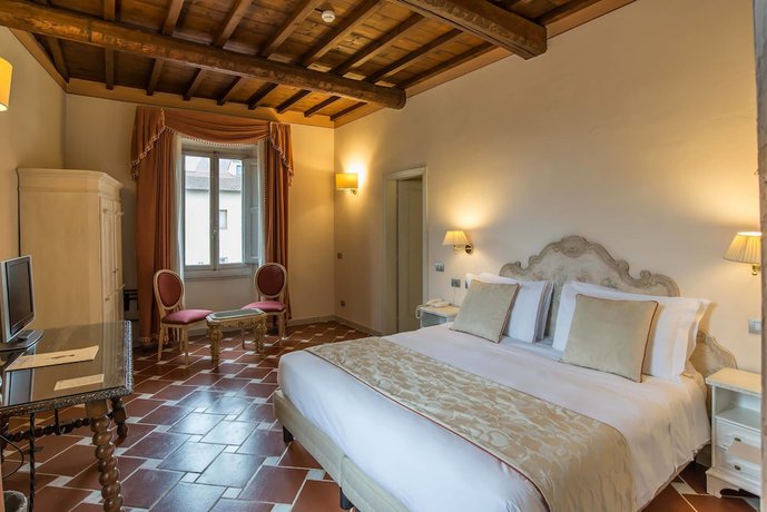 Imagen de la habitación del Hotel Atlantic Palace, Florencia. Foto 8