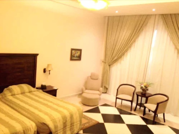 Imagen de la habitación del Hotel Atlantic Palace, Pointe-Noire. Foto 10