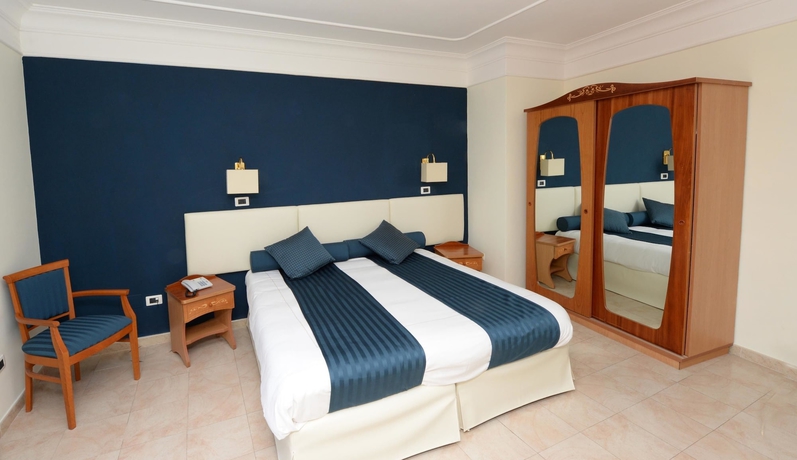 Imagen de la habitación del Hotel Atlantic Palace, Sorrento. Foto 11