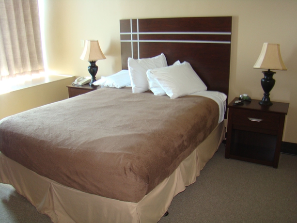 Imagen de la habitación del Hotel Atlantic Palace Suites. Foto 2