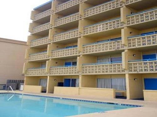 Imagen general del Hotel Atlantic Paradise Inn & Suites. Foto 3