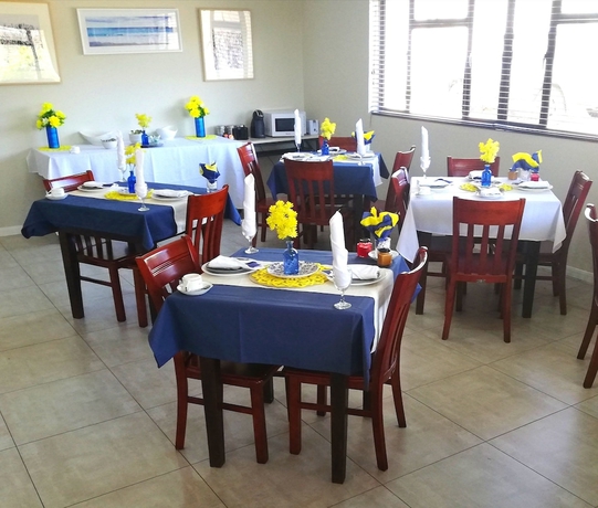 Imagen del bar/restaurante del Hotel Atlantic Pearl Guest House. Foto 3