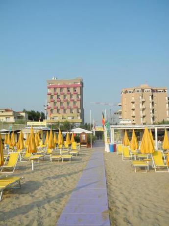 Imagen general del Hotel Atlantic, Pesaro. Foto 1