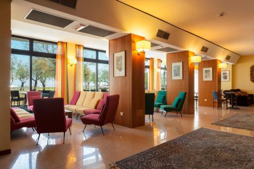 Imagen general del Hotel Atlantic, Pesaro. Foto 3