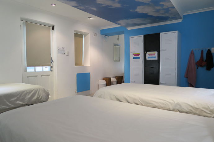Imagen de la habitación del Hotel Atlantic Point Backpackers. Foto 5
