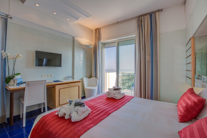Imagen de la habitación del Hotel Atlantic, Riccione. Foto 7