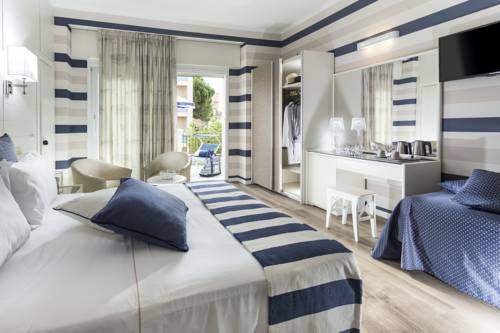Imagen de la habitación del Hotel Atlantic Riviera. Foto 3