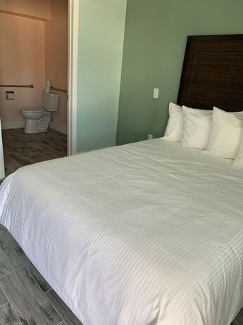 Imagen de la habitación del Hotel Atlantic Shores Motel. Foto 19
