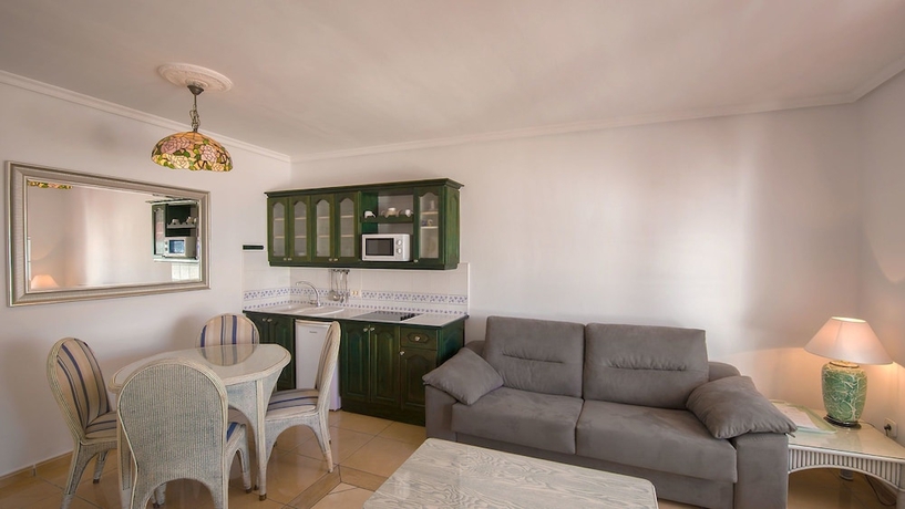 Imagen de la habitación del Hotel Atlantic View Lanzarote. Foto 8