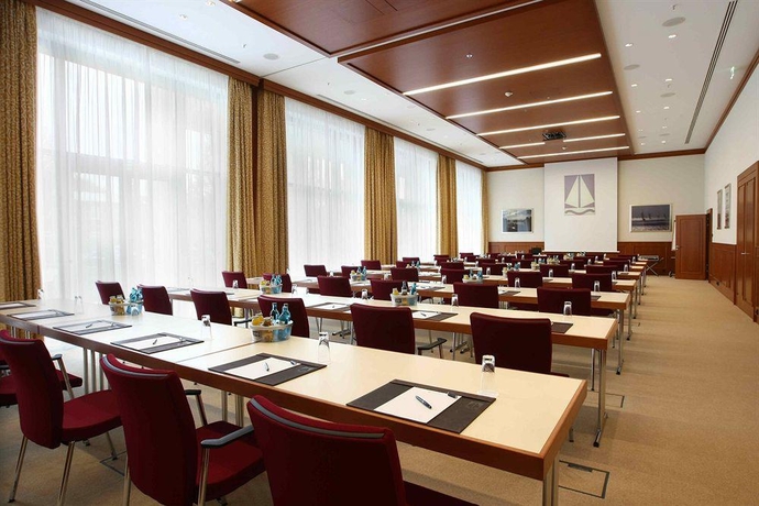 Imagen de los interiores del Hotel Atlantic Wilhelmshaven. Foto 14