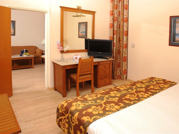 Imagen general del Hotel Atlantica Aeneas Resort, Ayia Napa. Foto 1