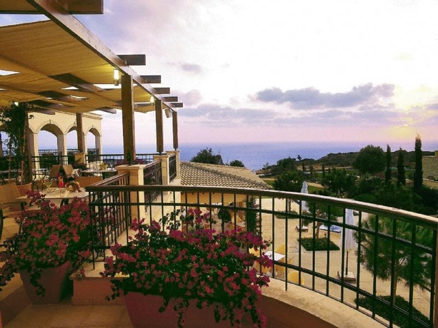 Imagen general del Hotel Atlantica Aphrodite Hills. Foto 11