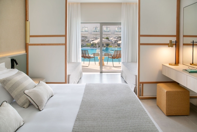 Imagen de la habitación del Hotel Atlantica Aqua Blue. Foto 6