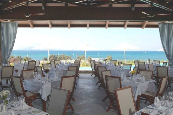 Imagen del bar/restaurante del Hotel Atlantica Belvedere Resort. Foto 4