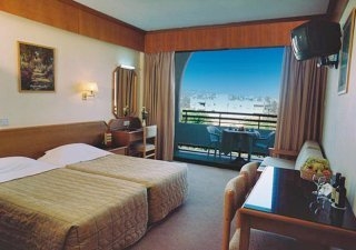 Imagen de la habitación del Hotel Atlantica Gardens. Foto 4