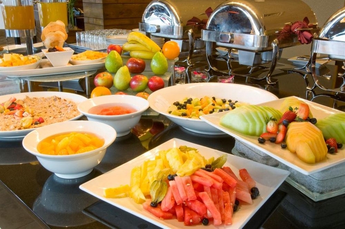 Imagen del bar/restaurante del Hotel Atlantica Halifax. Foto 2