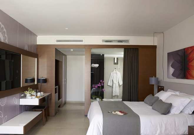 Imagen de la habitación del Hotel Atlantica Kalliston Resort - Adults Only. Foto 10