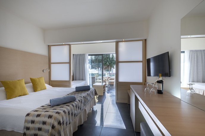 Imagen de la habitación del Hotel Atlantica Mikri Poli Kos. Foto 11