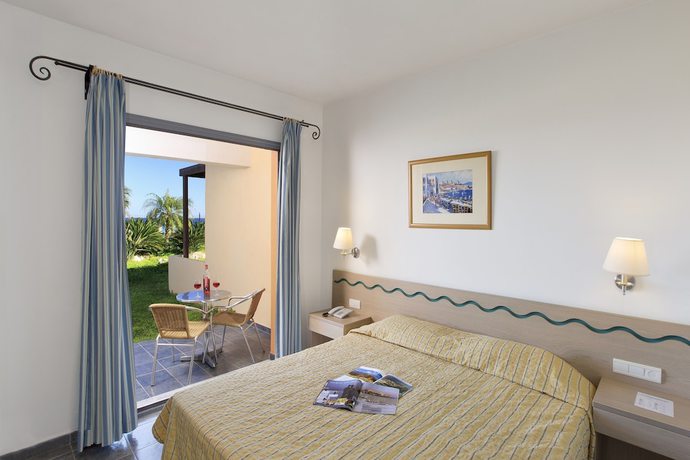 Imagen de la habitación del Hotel Atlantica Mikri Poli Rhodes. Foto 6