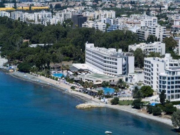 Imagen general del Hotel Atlantica Miramare Beach. Foto 2