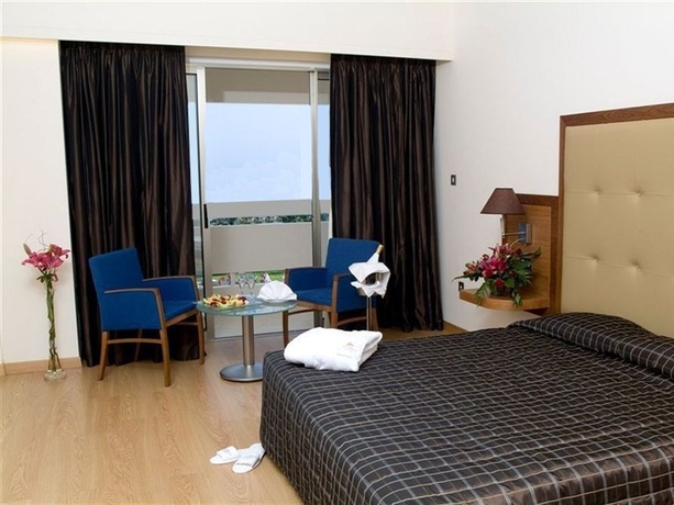 Imagen de la habitación del Hotel Atlantica Miramare Beach. Foto 6