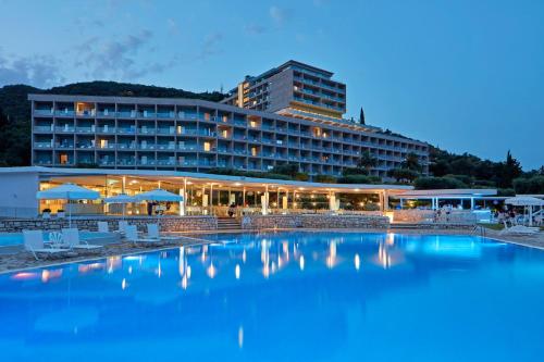 Imagen general del Hotel Atlantica Nissaki Beach - Adults Only. Foto 14