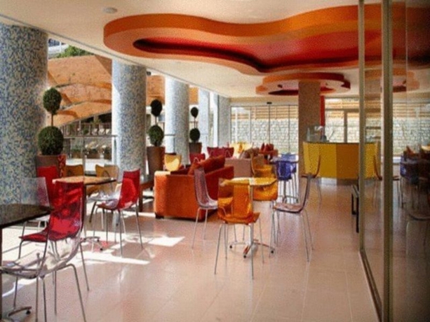 Imagen general del Hotel Atlantica Oasis. Foto 4