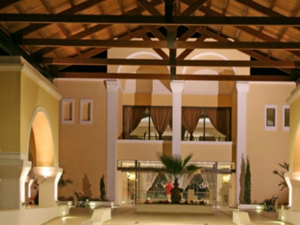 Imagen general del Hotel Atlantica Portobello Royal. Foto 13