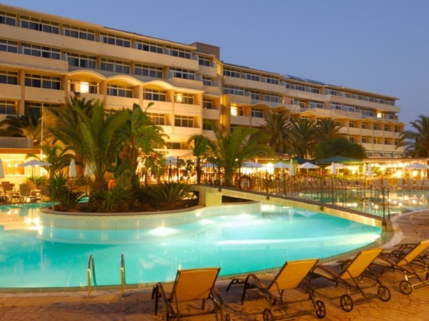 Imagen general del Hotel Atlantica Princess. Foto 4