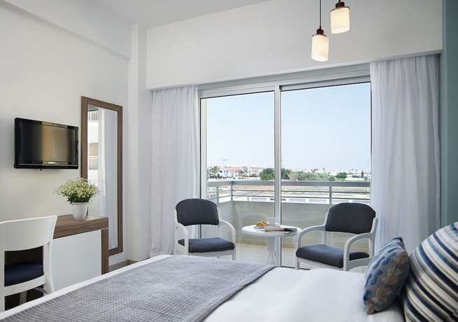 Imagen de la habitación del Hotel Atlantica Sea Breeze - Adults Only. Foto 14