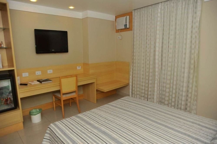 Imagen de la habitación del Hotel Atlantico Copacabana. Foto 5