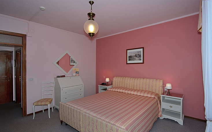 Imagen de la habitación del Hotel Atlantico, Forte de Marmi. Foto 5