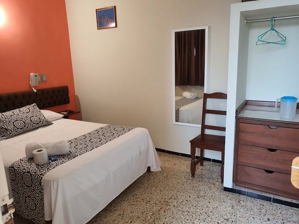 Imagen de la habitación del Hotel Atlantico, Veracruz. Foto 6