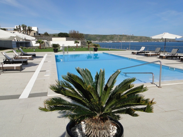 Imagen de la piscina del Hotel Atlantida Mar. Foto 9