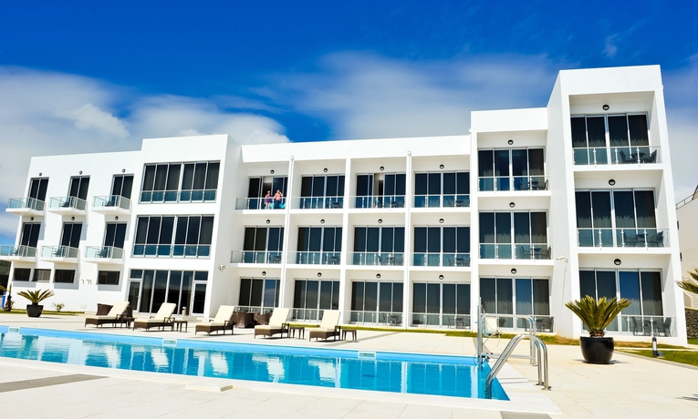 Imagen de la piscina del Hotel Atlantida Mar. Foto 11