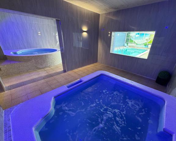 Imagen de la piscina del Hotel Atlantida Sol. Foto 16