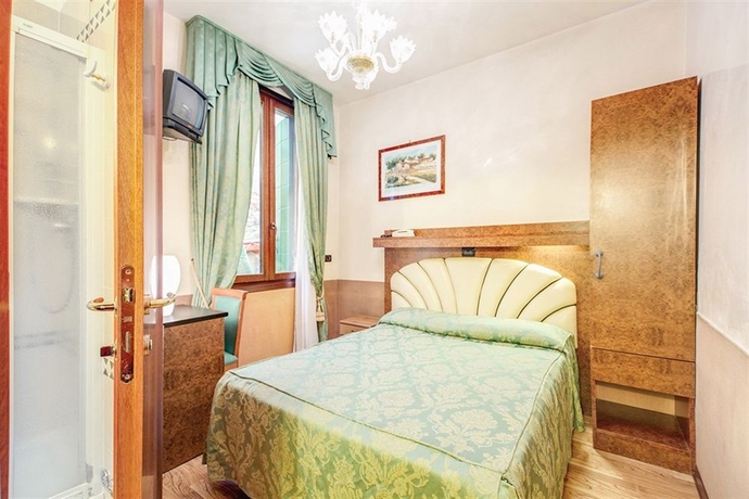 Imagen de la habitación del Hotel Atlantide, Venecia. Foto 15