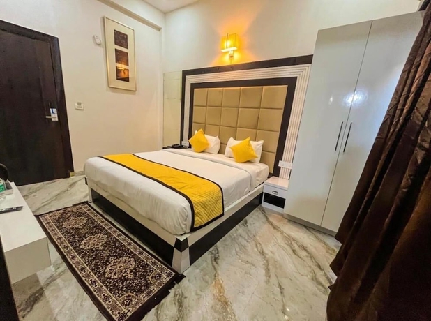 Imagen de la habitación del Hotel Atlantiis Suites by Signature Stay. Foto 2