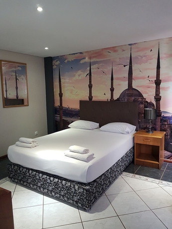 Imagen de la habitación del Hotel Atlantis 2. Foto 9