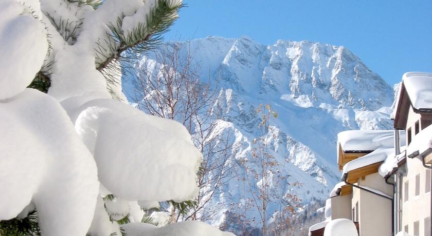 Imagen de los exteriores del Hotel Atlantis, Alpes Suizos. Foto 5