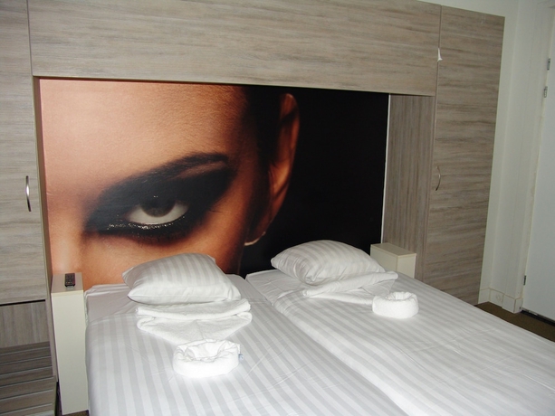 Imagen de la habitación del Hotel Atlantis Amsterdam. Foto 9