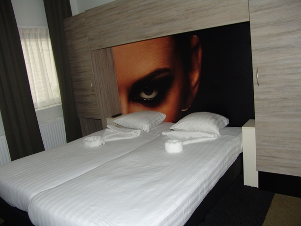 Imagen de la habitación del Hotel Atlantis Amsterdam. Foto 12