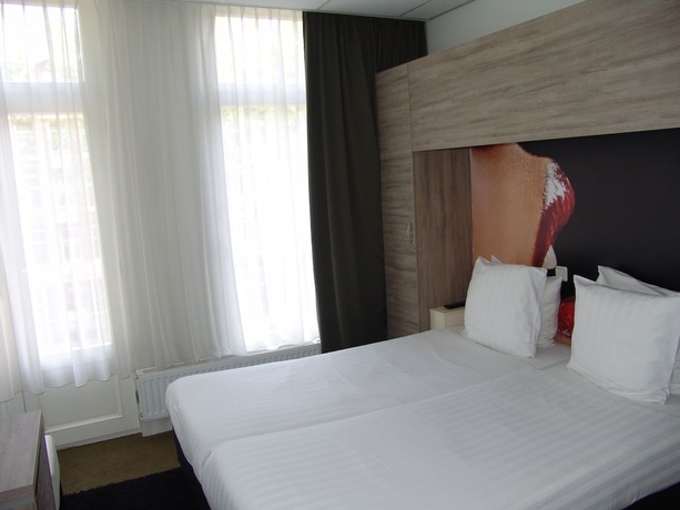 Imagen de la habitación del Hotel Atlantis Amsterdam. Foto 18