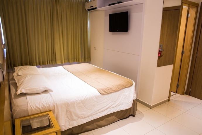 Imagen de la habitación del Hotel Atlantis Copacabana. Foto 8