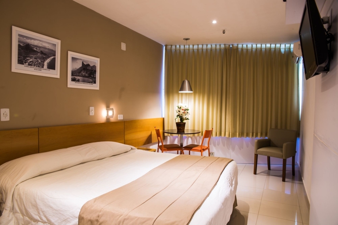 Imagen de la habitación del Hotel Atlantis Copacabana. Foto 10